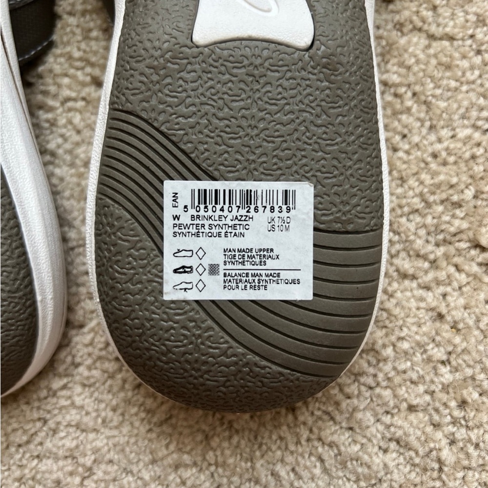 Clarks Cloudstoppers Flip Flops Size 10 Womens - Picture 3 of 5